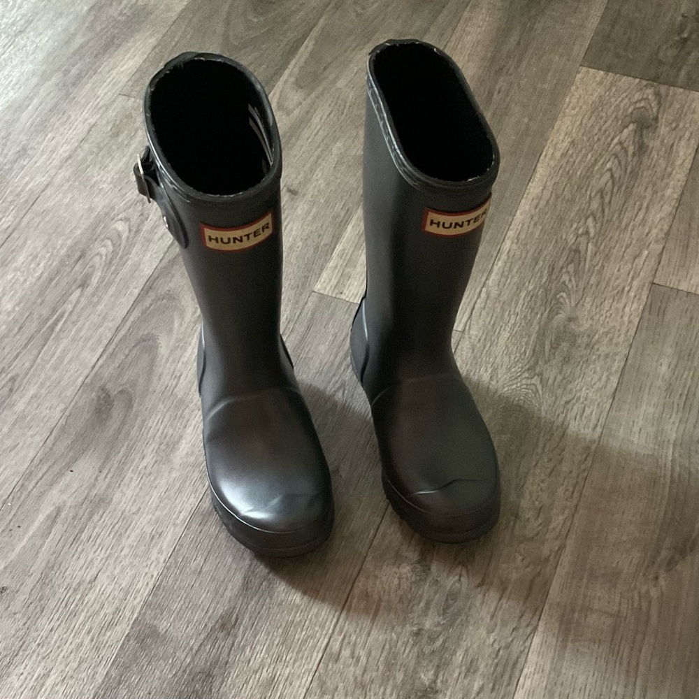 Hunter unisex rain/garden boots dark gray 12b/13g VGUC.
